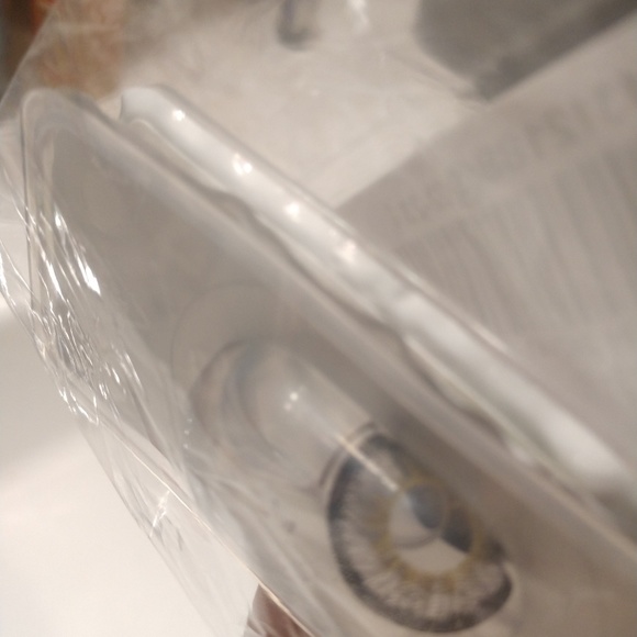 Fashion lenses none RX - Picture 3 of 3